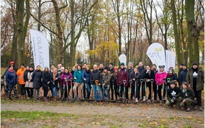 Sadzimy drzewa w parku pietrzykowickim